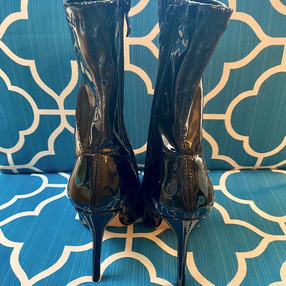 🎥EGO🎥STARLIGHT-E PATIN LEATHER STRETCH STILETTO JEWEL TOE SIDE ZIP ANKLE BOOTS - Picture 5 of 13